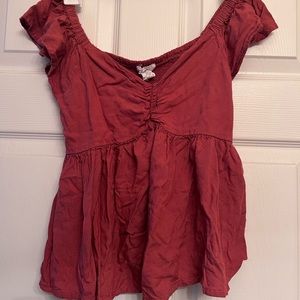 Off the shoulder flowy shirt